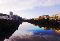 ���������������峺��ˮ