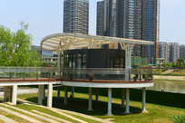 �ɶ�����������Ĥ�ֽṹͤ��