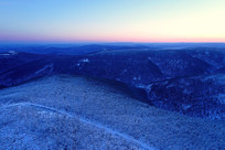 ���˰����ֺ�ѩԭ����