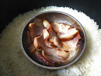 �׷�����