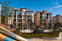 ������ɽĦ����Ư����С��¥