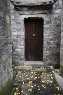 �����լשǽľ��