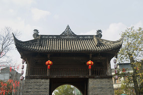 �ɶ���������ʱ����ӳ�