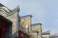 �ɶ����������ʽ�����ķ��ǽ