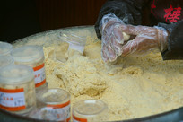 �ɶ�����������ز���˿��