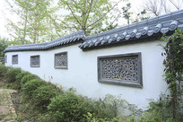 ��ʽ����ͥԺΧǽ