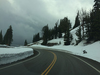 ��ʯ��԰ɽ·ѩ��