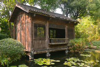 ����԰��԰������ԴСľ�� 