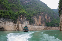 ��������ɽ��С��Ͽ����