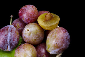 ��ɫ�����ϵ���÷