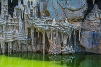 ����Ģ������״��ɽ�����ˮ