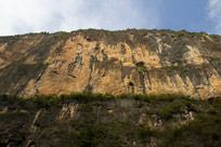 ��ɽС��Ͽ���¾���