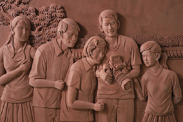 ��Ϊ��ĸ������ש��ֲ�