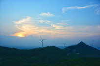 ʥ��ɽ�Ļƻ�