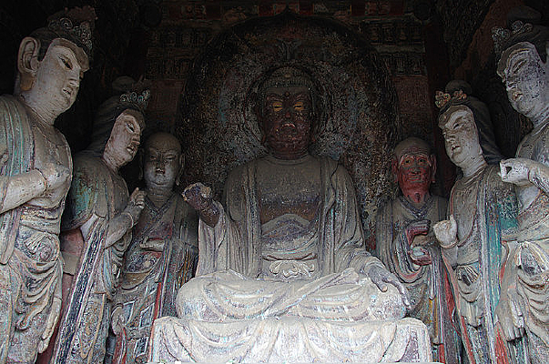 �������