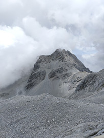 ����ѩɽɽ��