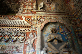 �������