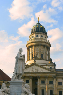 �¹��������ֹ㳡-���������