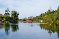 ����ɽ�����ɺ���ɫ