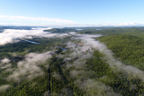 ���˰���ɽ���ƺ��羰