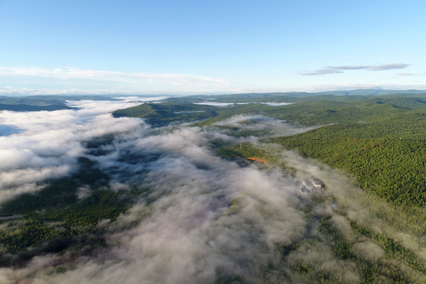 ���˰���ɽ�����ֳ���