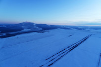 ���ױ�������ѩ��ѩԭ��ɫ