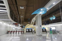 �㶫������ɳͷ�ǵ���վ�ھ� 