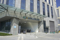 �ɶ���վ-��ͨ��Ŧ����վ 