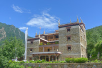 ���ͼ׾Ӳ�կ���޲���ũ������