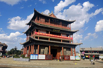 ɽ������