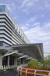 �Ϻ����Ź��ʻ���T1��վ¥ 