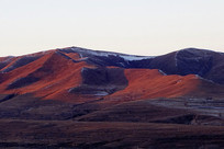 ���ɹŰ��������紺ɽ����Ұ���