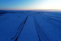 ���ĺ��ױ���ѩԭϦ��