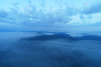 ���˰���ɽ�볿��