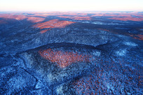 ���˰��붬��ѩ��ɽ��Ϧ��