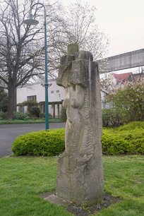 �¹���Ĭ�������Ĺ�԰����ʯ��