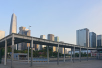 ���ڽ�ͨ��Ŧ�Ǽ�վ����վ 