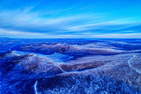 ���Ĵ��˰����ֺ�ѩԭɽ��