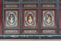 ���򹬵����Ŵ�����ľ�����