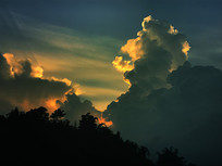 ����Ϧ���µ������ϼ�羰ͼƬ