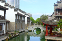 �ɶ���̶ˮ�罭��С�� 