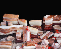 ������ʯ�ڼ�����ʯ