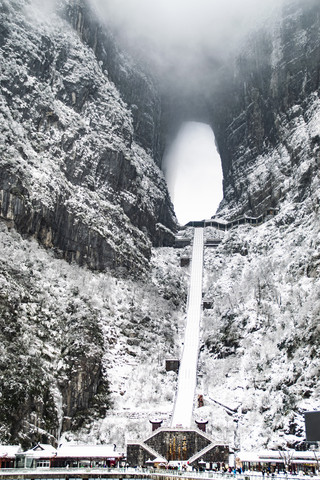 ��ѩ������żҽ�����ɽͼ