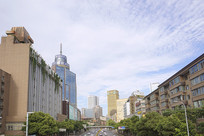 �ɶ����ڵĵر꽨���񶼴���