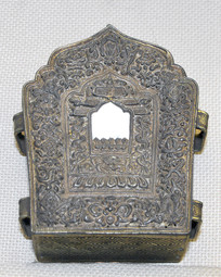 ���ظ���