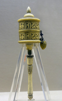 �ش���̷����������ת��Ͳ