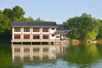 �������� �����ʽ¥���ԡ��