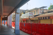 ����ɳͷ����Ӣ�����ֽ־�