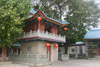 ���ڳ�����󹬹�¥�⾰