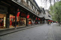 �ɶ������ֵ߽�